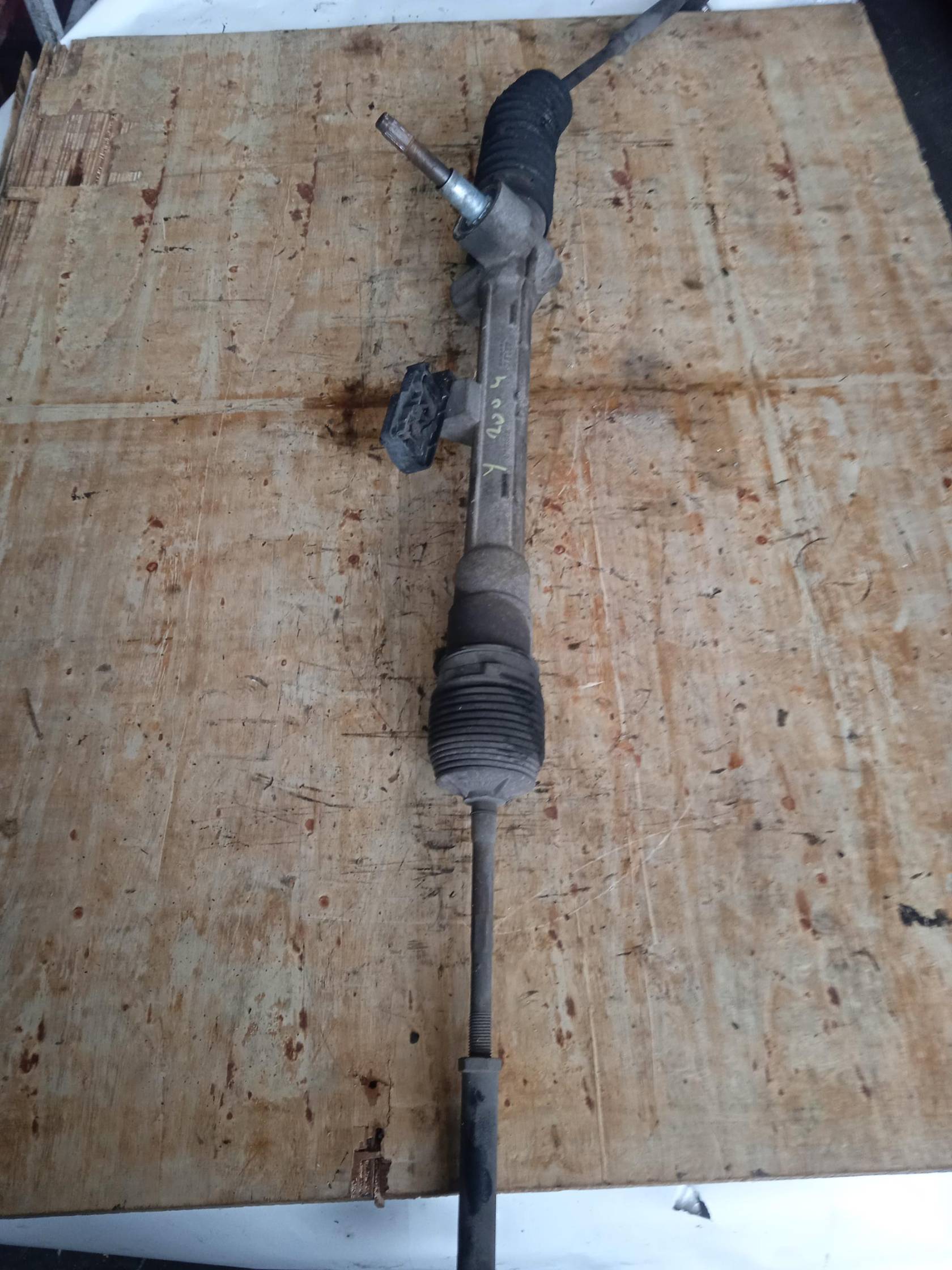 Scatola sterzo servoassistita